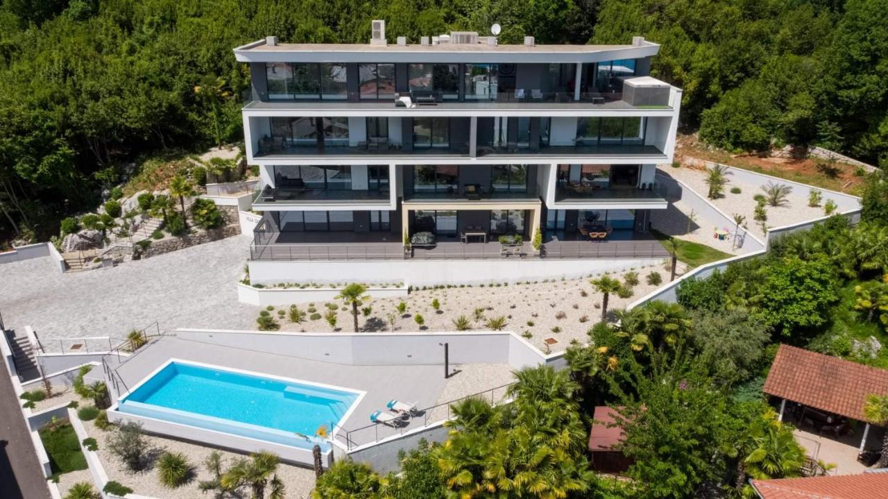 Apartments Villa Zara Опатия Экстерьер фото