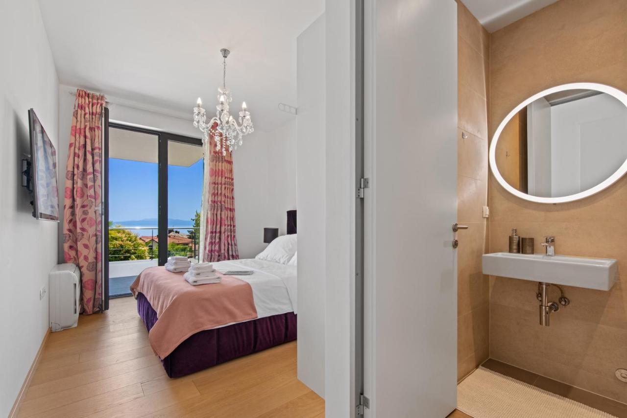 Apartments Villa Zara Опатия Экстерьер фото